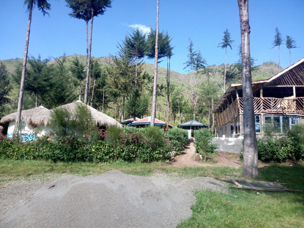Maverick Camp, Rondavels And Homestay Nyandarua Bagian luar foto